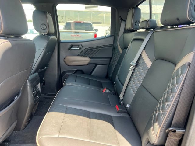 Used 2023 GMC Canyon Denali AWD/4WD image 18