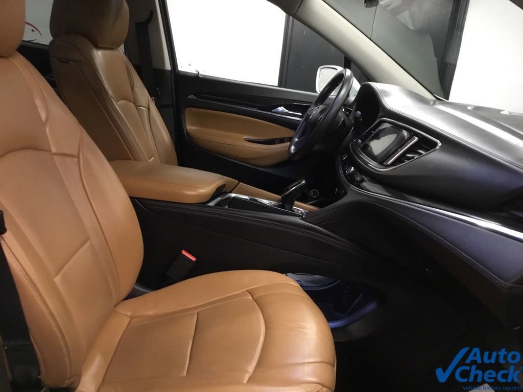 Used 2018 Buick Enclave Essence image 41