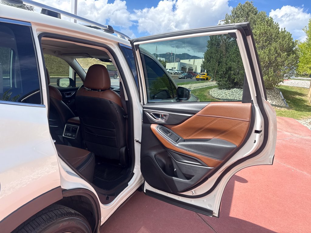Used 2023 Subaru Forester Touring AWD/4WD image 25