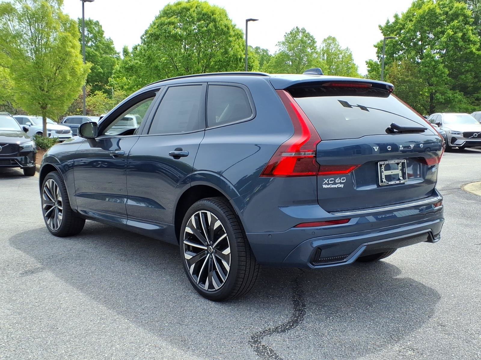New 2026 Volvo XC60 B5 Ultra w/ Protection Package Premier AWD/4WD image 5