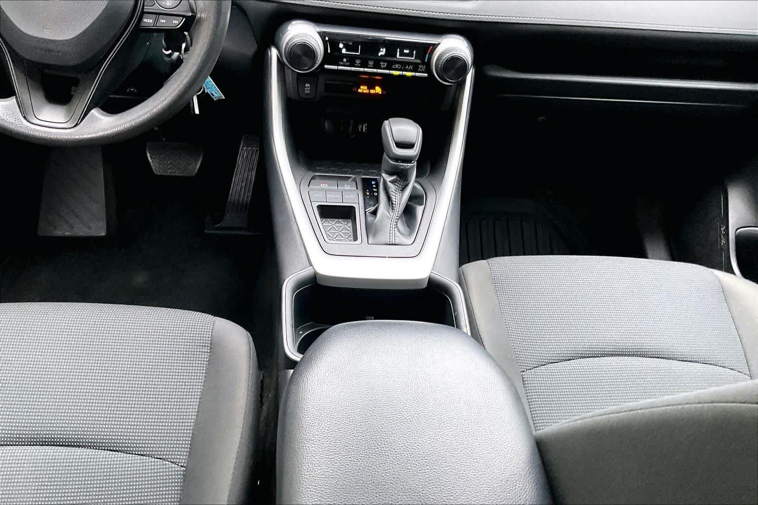 Certified 2023 Toyota RAV4 LE FWD image 17