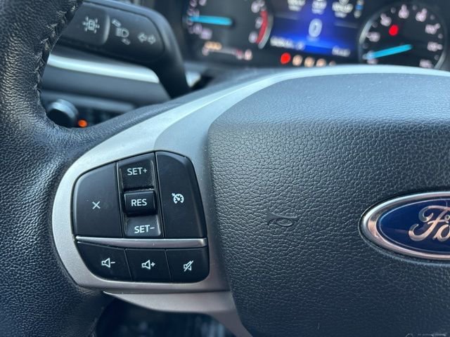 Used 2021 Ford Explorer XLT image 20