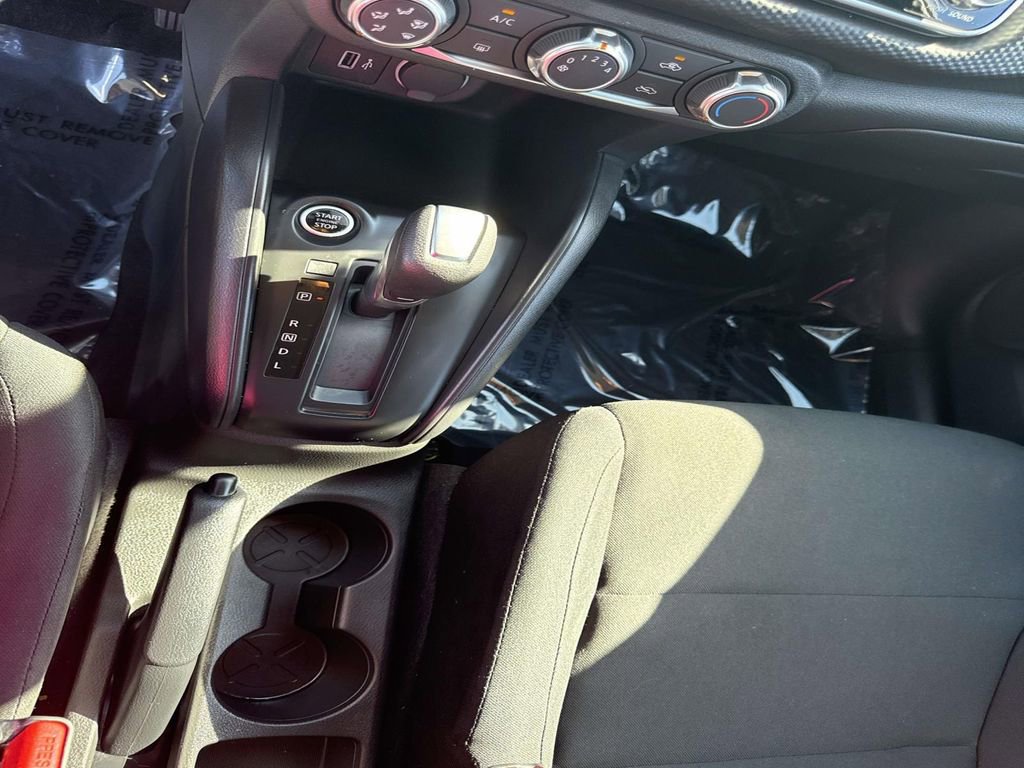 Certified 2025 Nissan Kicks Play S image 26