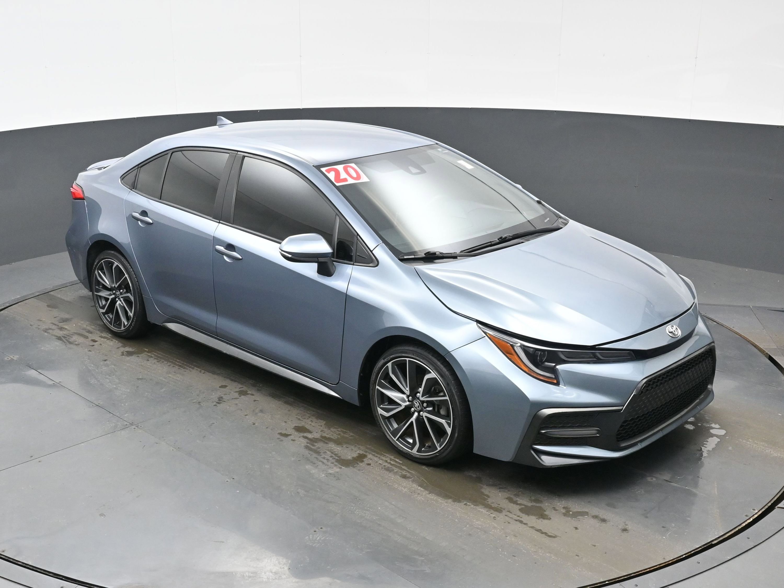 Used 2020 Toyota Corolla SE image 32
