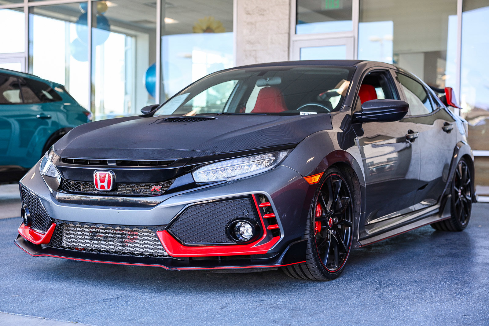 Used 2018 Honda Civic Type R image 4