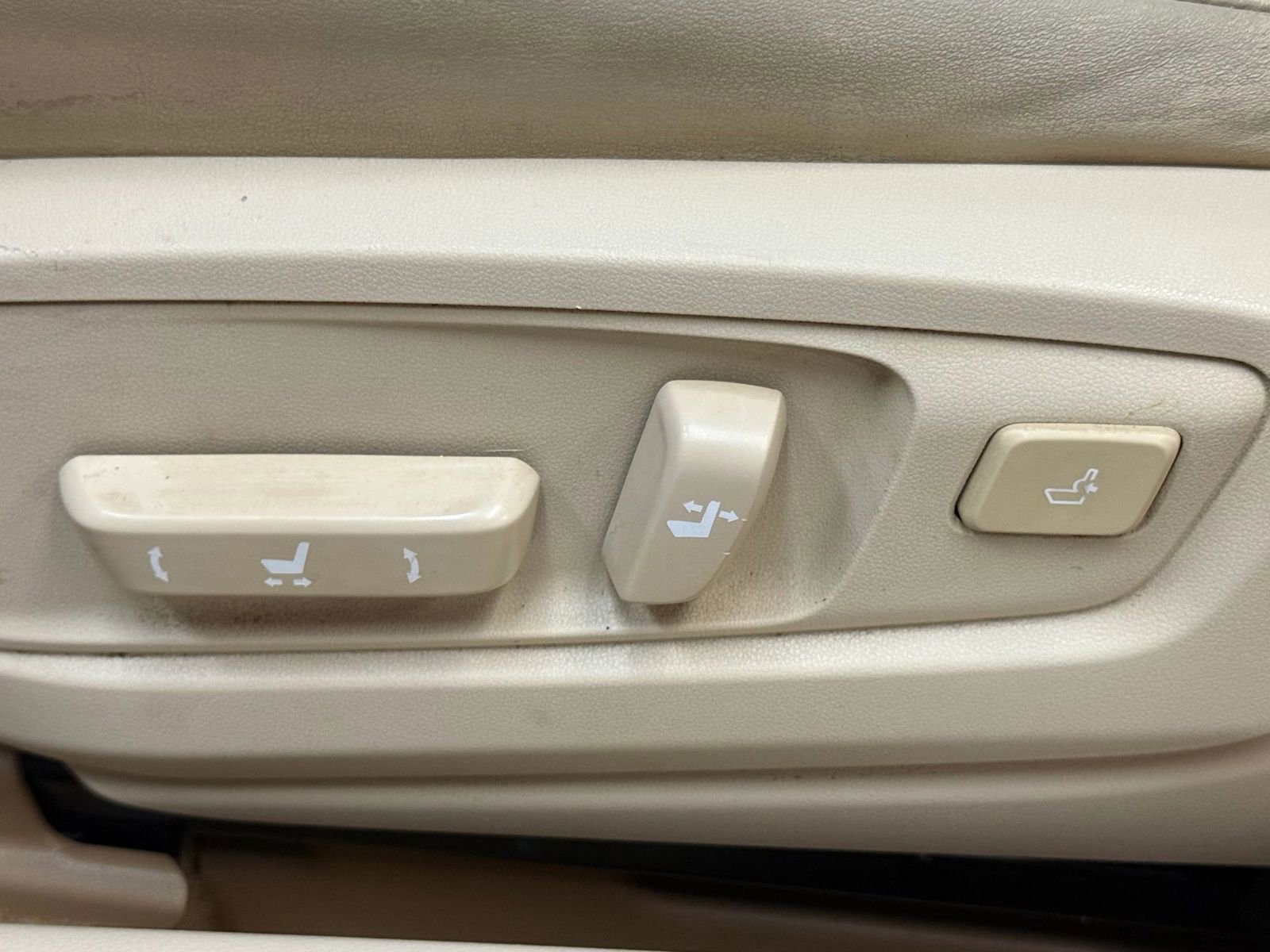 Used 2013 Lexus ES 350 w/ Premium Pkg image 25