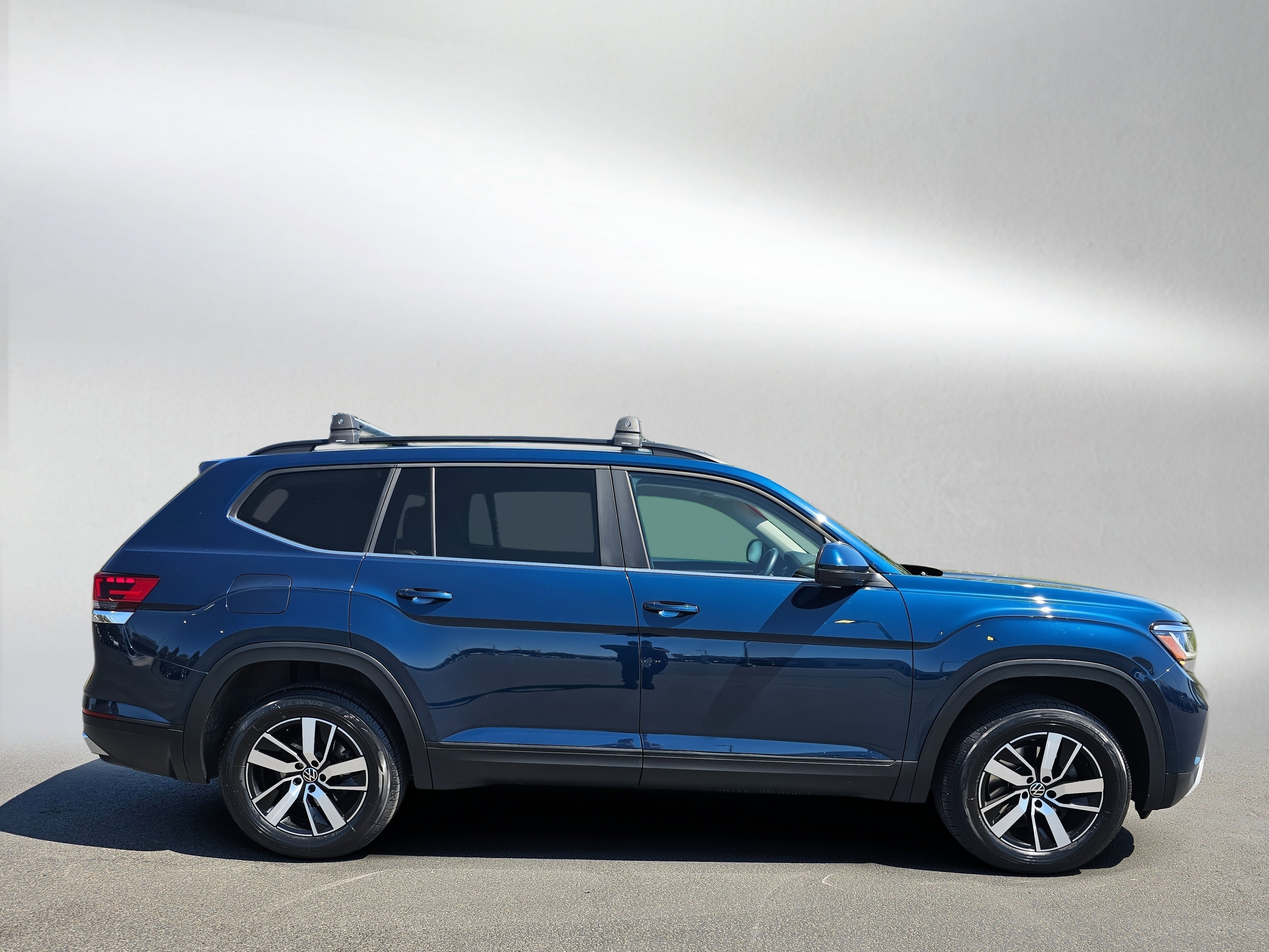 Used 2021 Volkswagen Atlas SE AWD/4WD image 6