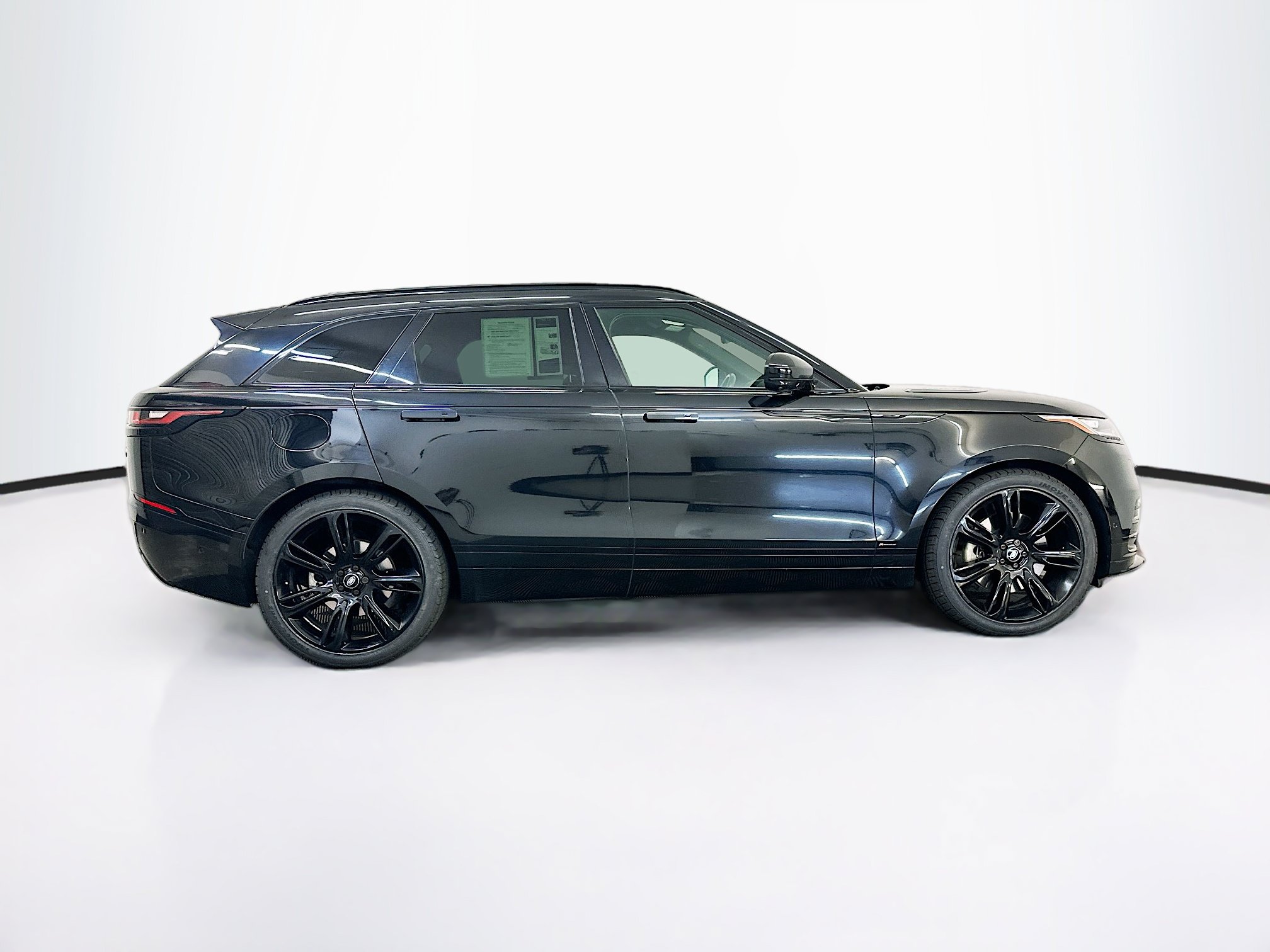 Used 2021 Land Rover Range Rover Velar R-Dynamic S AWD/4WD image 10