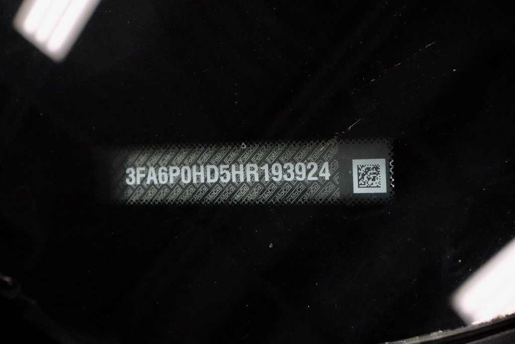 Certified 2017 Ford Fusion SE w/ Fusion SE Technology Package image 30