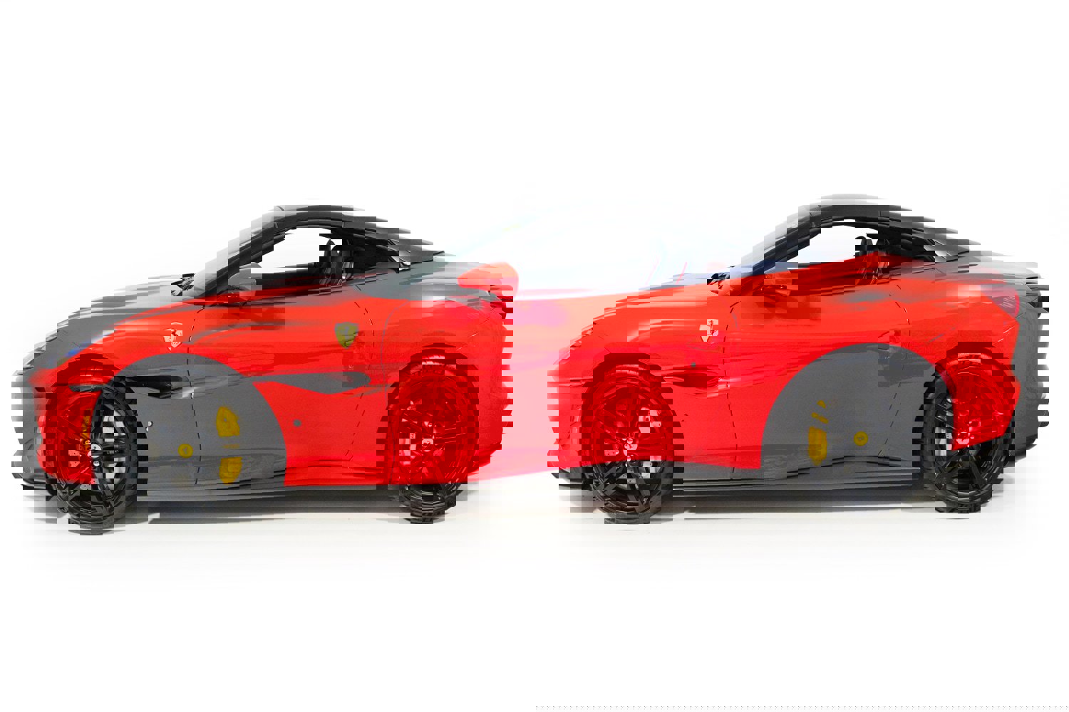 Used 2022 Ferrari Portofino M image 3