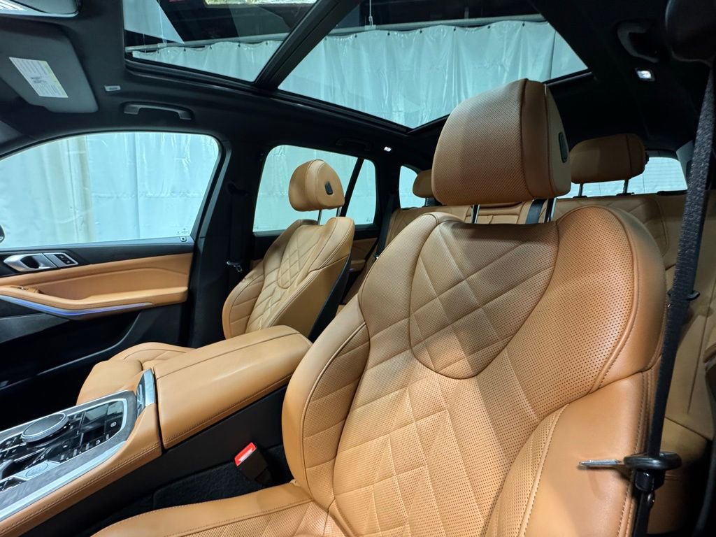 Certified 2024 BMW X5 xDrive40i w/ Premium Package image 19