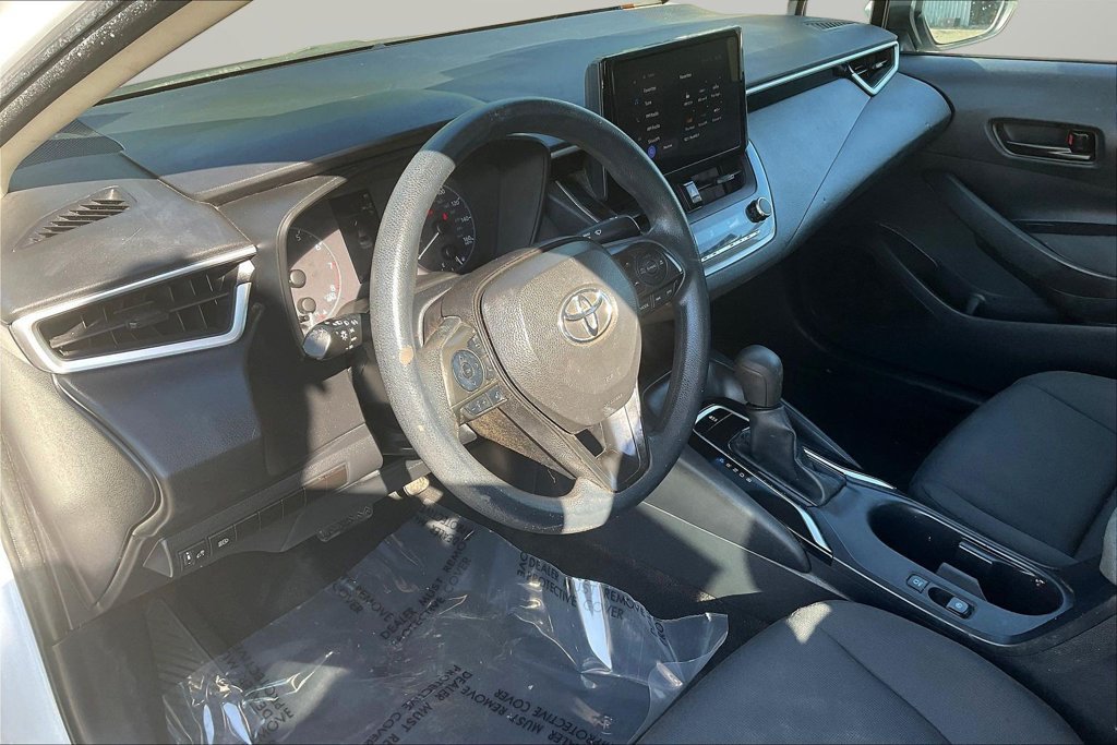 Used 2023 Toyota Corolla LE FWD image 17