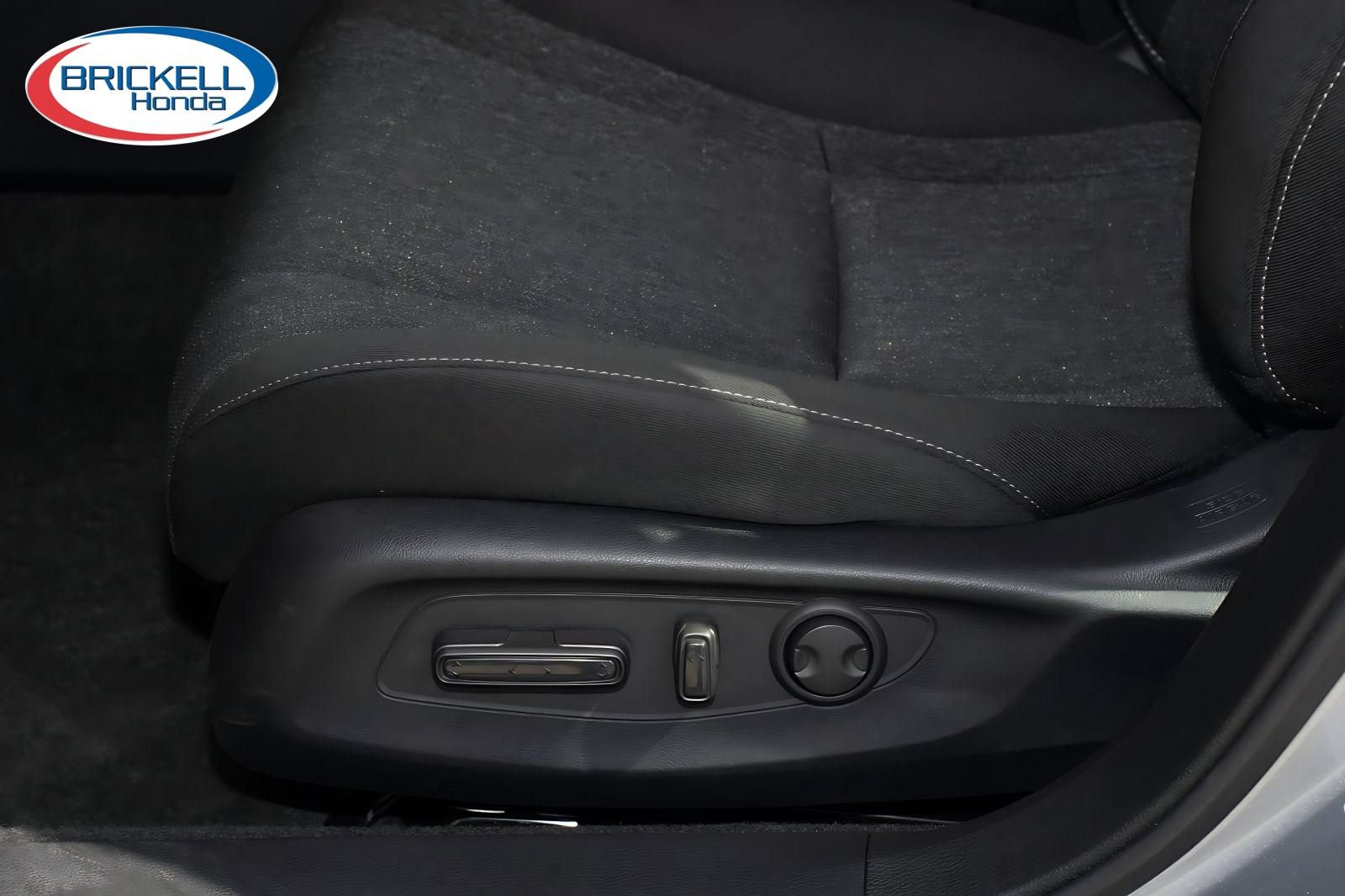 Certified 2025 Honda Accord SE image 30