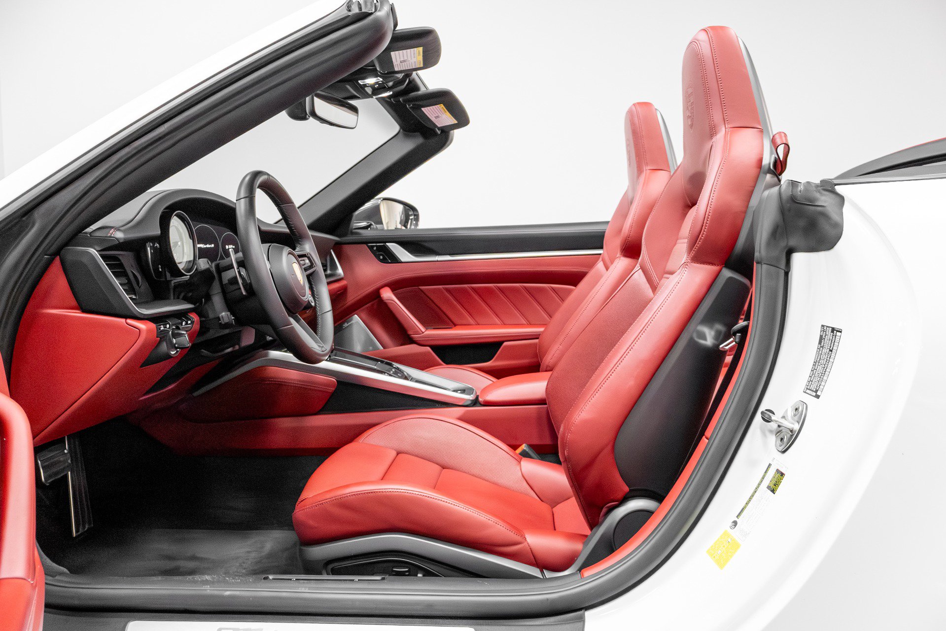 Used 2021 Porsche 911 Turbo S image 6