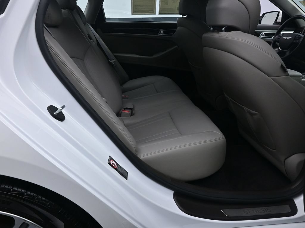 Used 2020 Genesis G80 3.8 RWD image 23