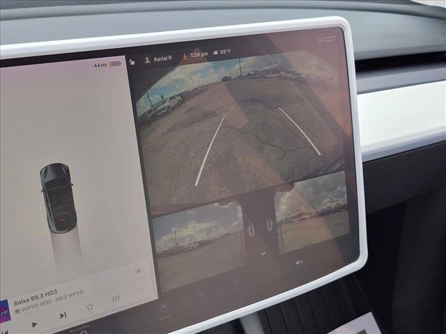Used 2022 Tesla Model Y Performance AWD/4WD image 12