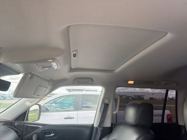 Used 2021 Nissan Armada Platinum w/ Captain's Chairs Package RWD image 8