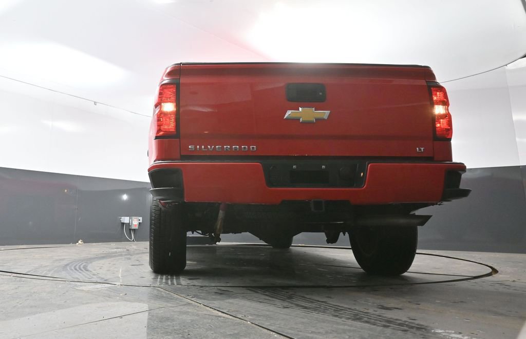 Used 2018 Chevrolet Silverado 1500 LT w/ All Star Edition image 32