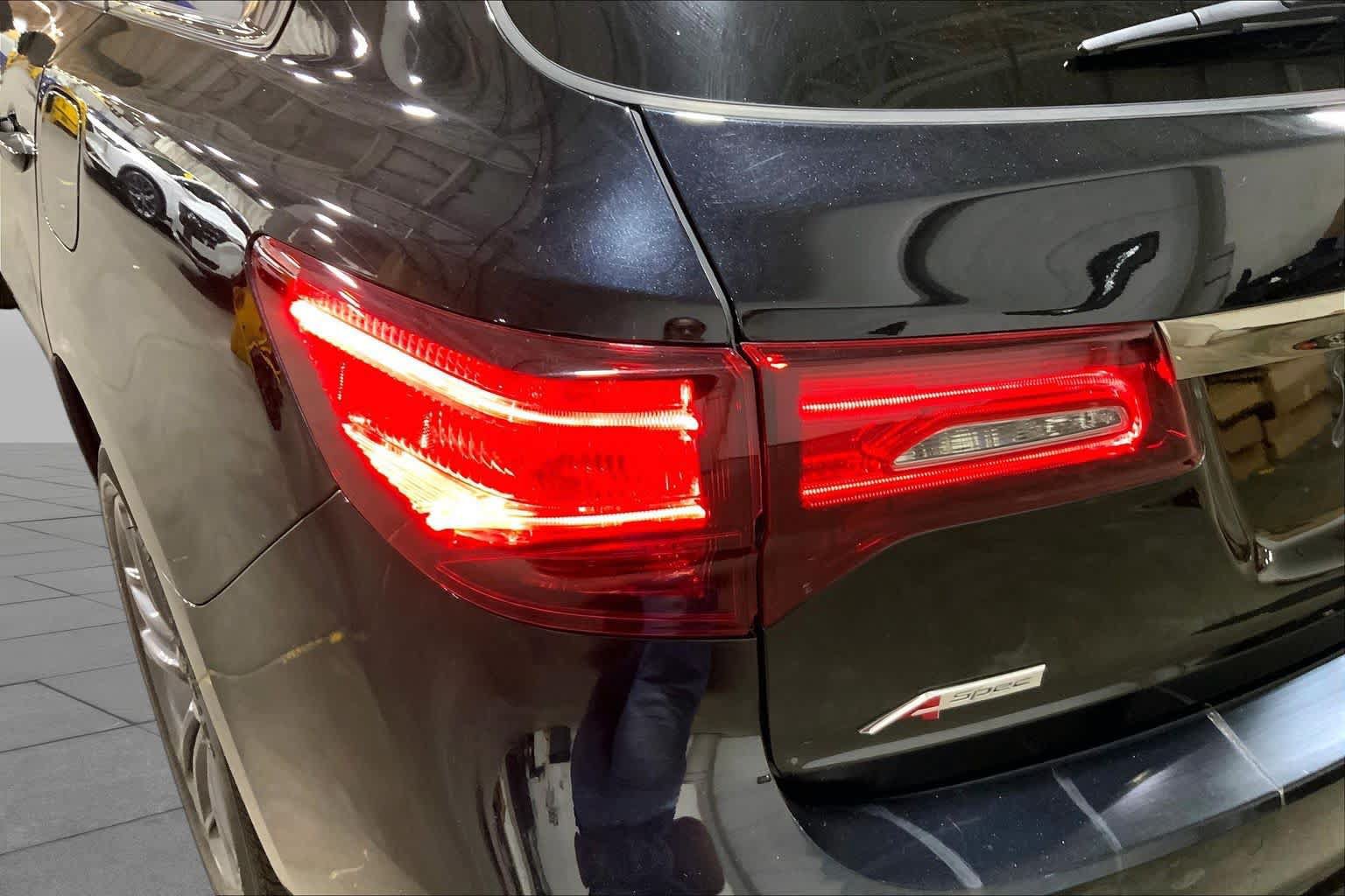 Used 2019 Acura MDX A-Spec AWD/4WD image 29