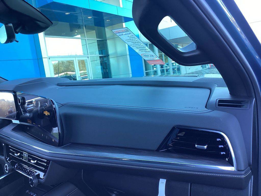 New 2026 Chevrolet Tahoe Premier AWD/4WD image 20