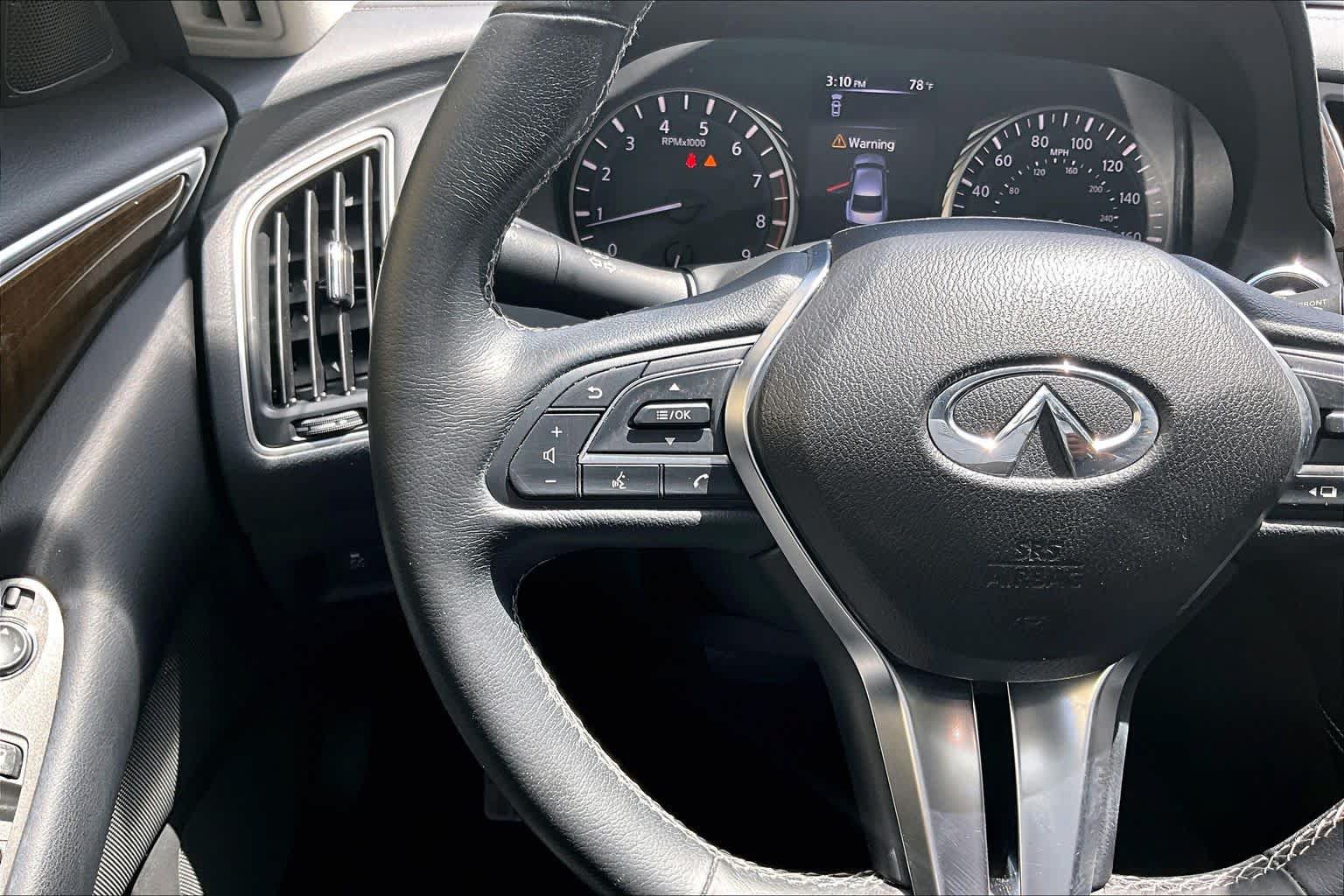 Used 2019 INFINITI Q50 Luxe w/ Essential Package (3.0T Luxe) RWD image 24