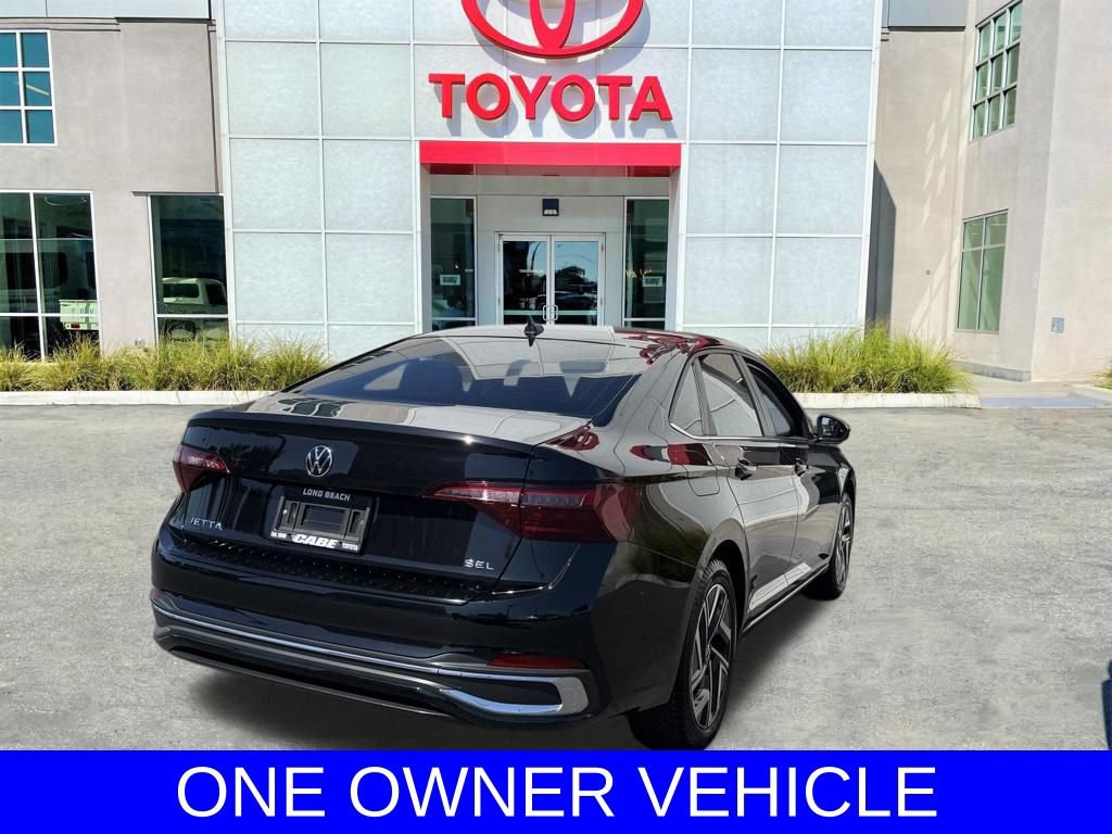 Used 2024 Volkswagen Jetta SEL FWD image 7