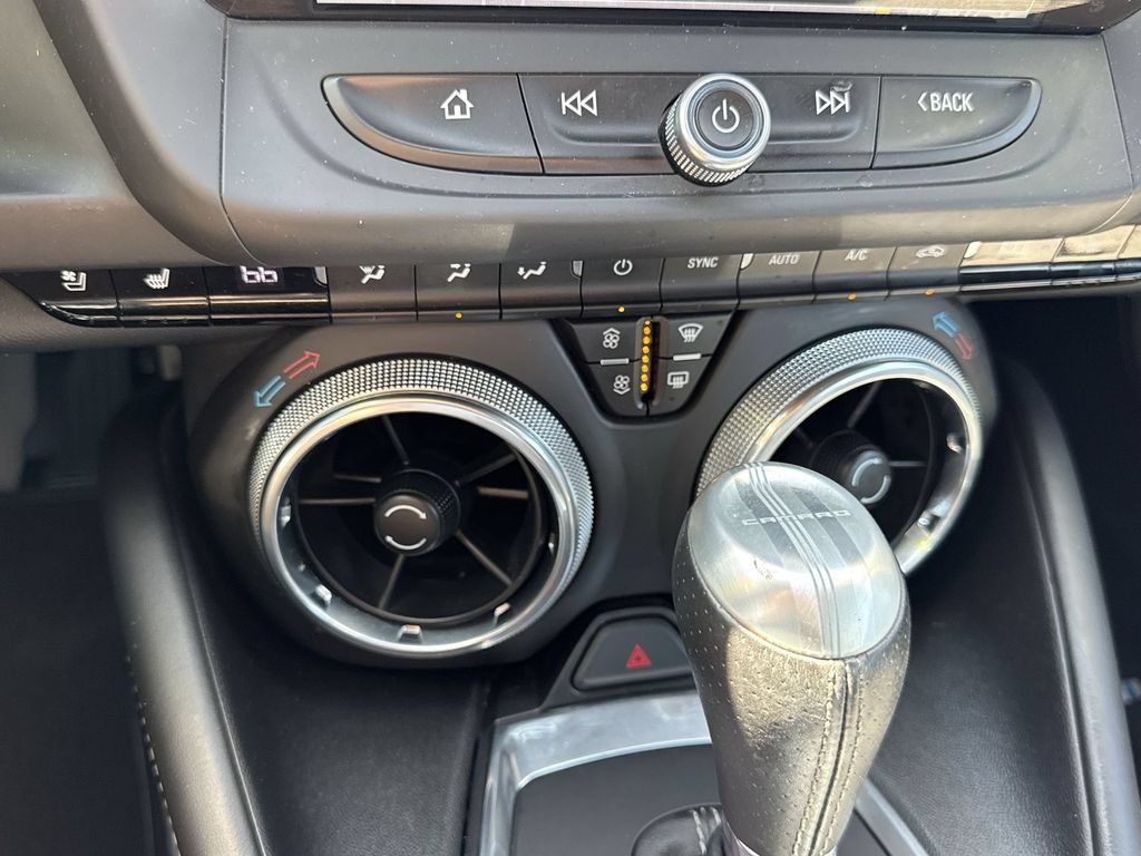 Used 2018 Chevrolet Camaro LT RWD image 18
