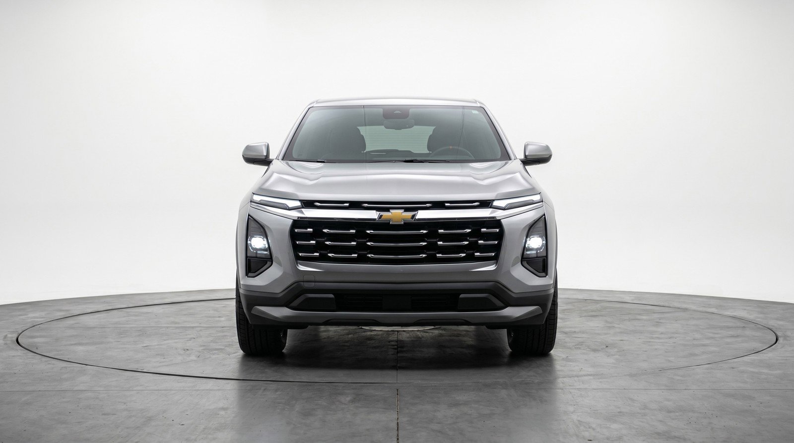 Used 2025 Chevrolet Equinox LT FWD image 2