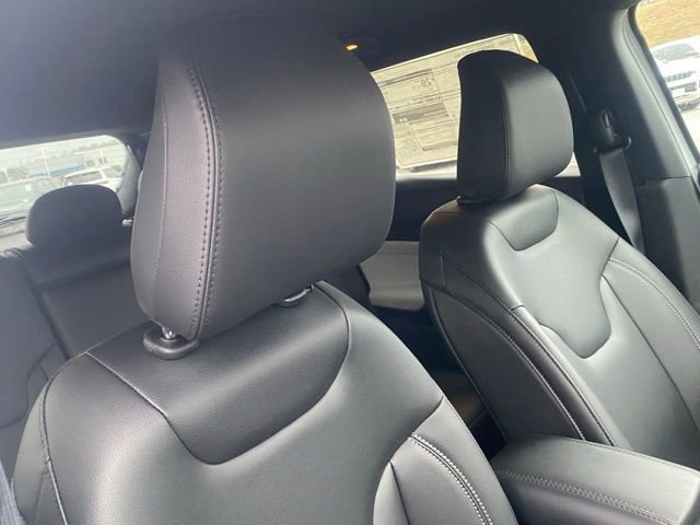 New 2026 Jeep Compass Limited image 28