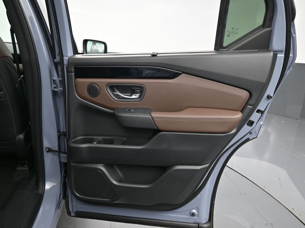 New 2026 Honda Pilot TrailSport image 39