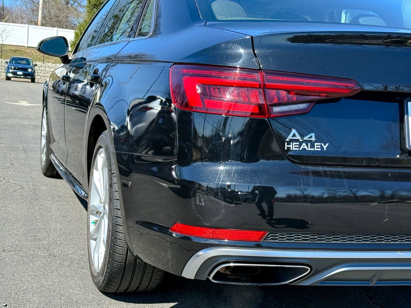 Used 2019 Audi A4 2.0T Premium w/ Convenience Package AWD/4WD image 9