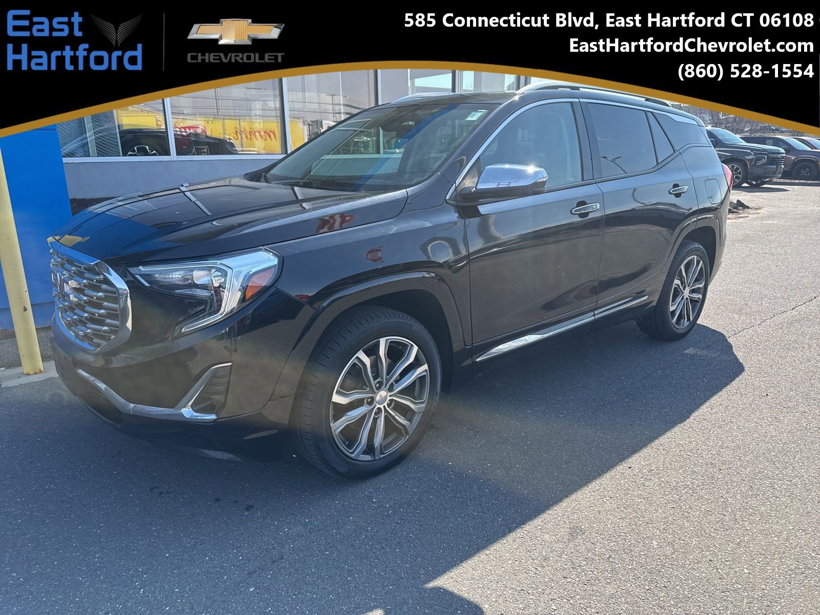 Used 2018 GMC Terrain Denali w/ Comfort Package image 1