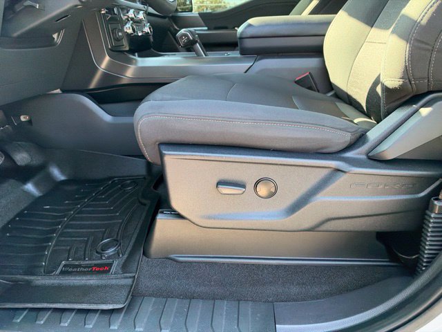 Used 2024 Ford F150 XLT w/ XLT Black Appearance Package RWD image 16