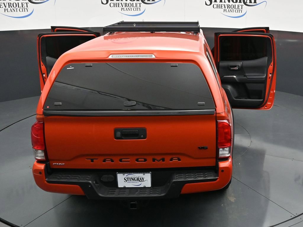 Used 2017 Toyota Tacoma TRD Off-Road image 26