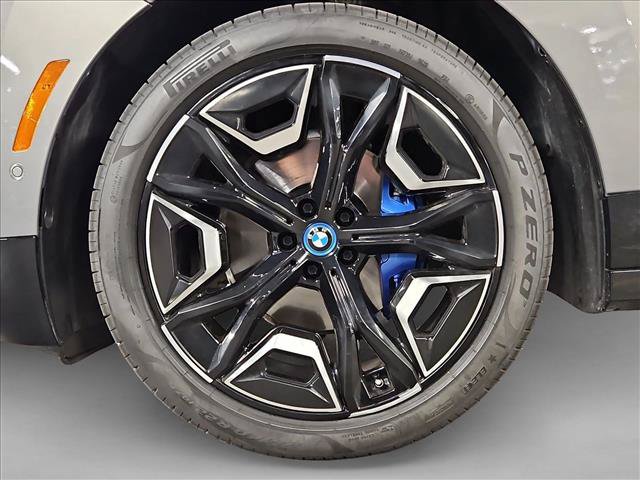 Certified 2023 BMW iX M60 w/ Executive Package AWD/4WD image 24