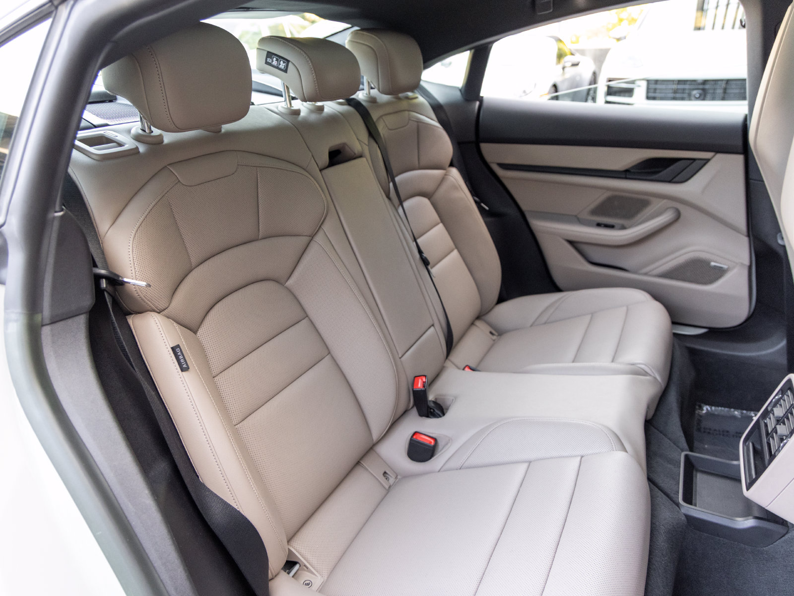 Certified 2023 Porsche Taycan 4S AWD/4WD image 54