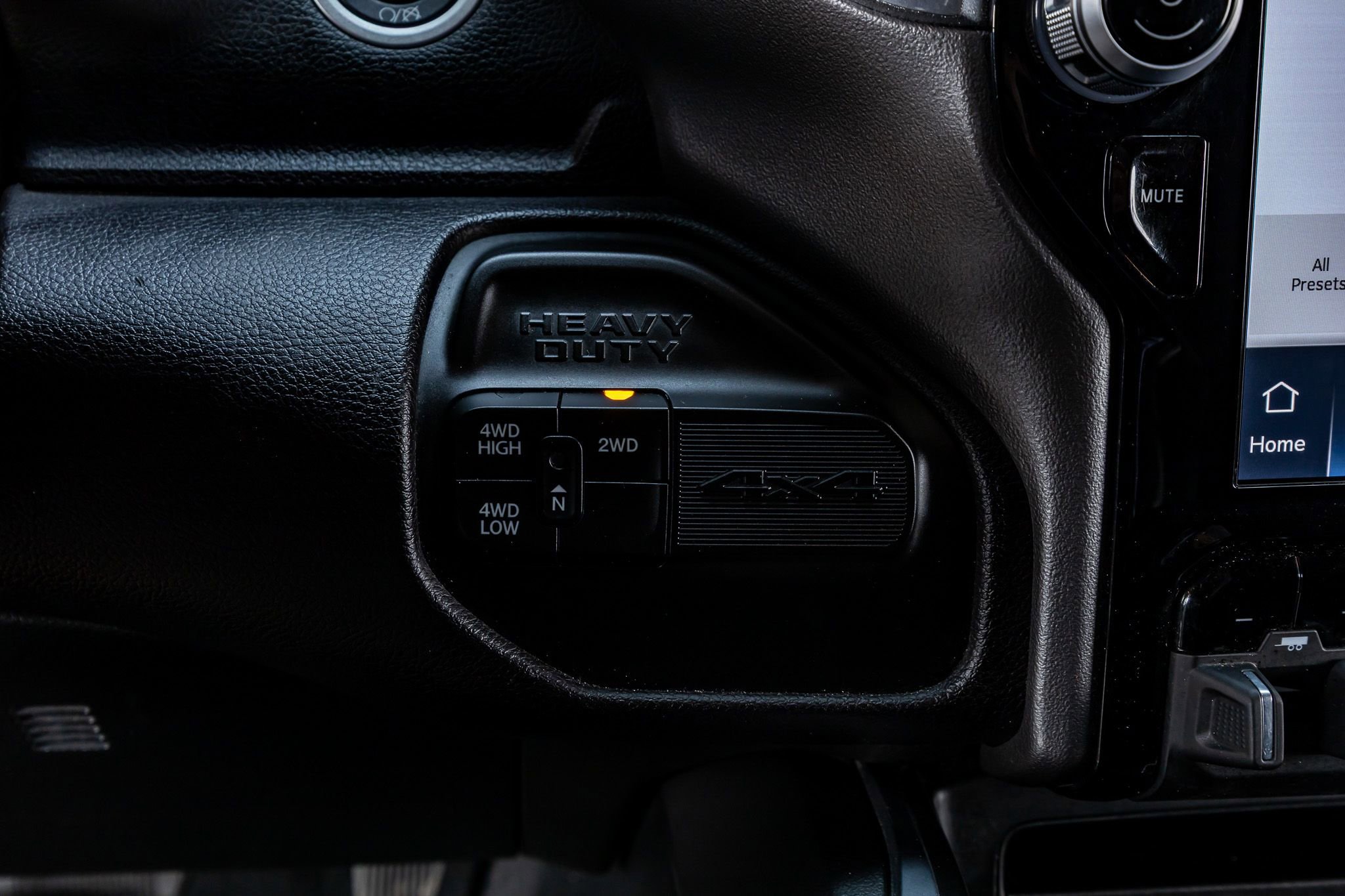 Used 2023 RAM 3500 Laramie AWD/4WD image 23