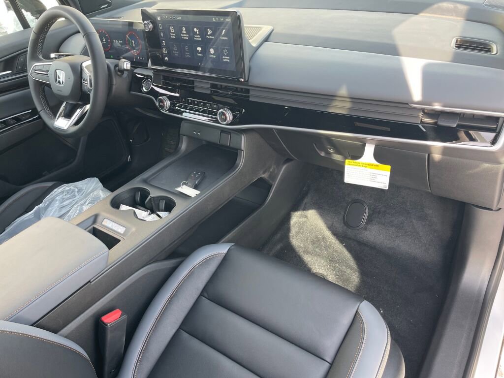 New 2026 Honda Prologue Touring image 14