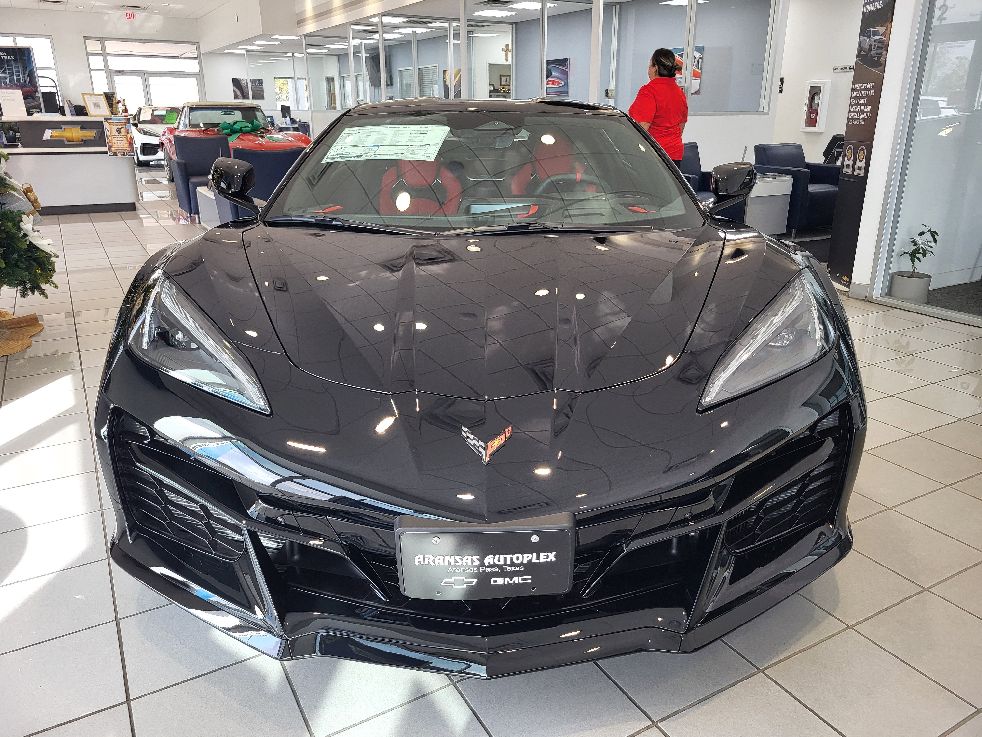 New 2026 Chevrolet Corvette E-Ray image 2