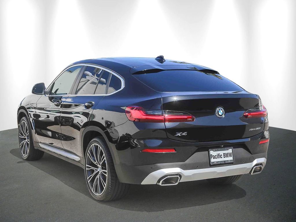 Certified 2025 BMW X4 xDrive30i w/ Convenience Package AWD/4WD image 4