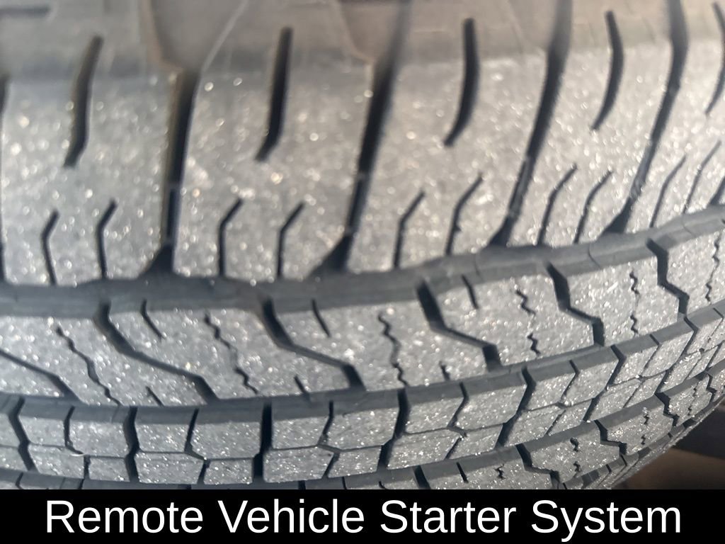 Used 2016 Chevrolet Colorado LT w/ Luxury Package, Chrome image 10