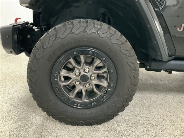 Used 2018 Jeep Wrangler Rubicon w/ Steel Bumper Group image 10