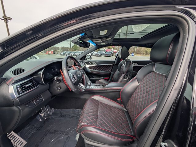 Used 2022 Genesis G70 3.3T w/ Sport Prestige Package image 17