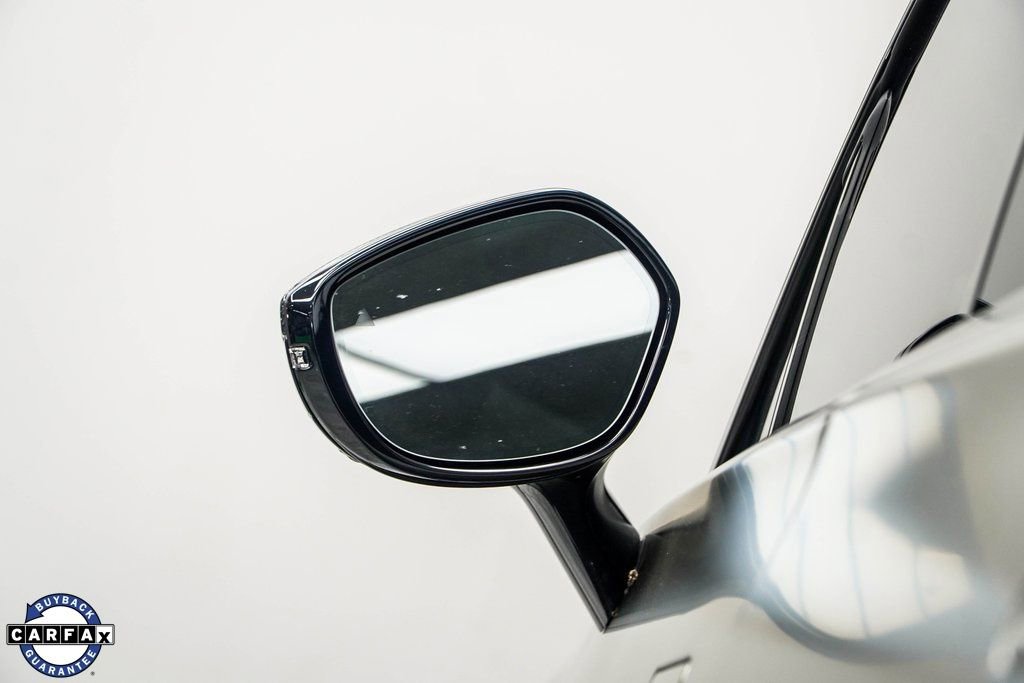 Used 2023 Aston Martin DBX 707 image 15