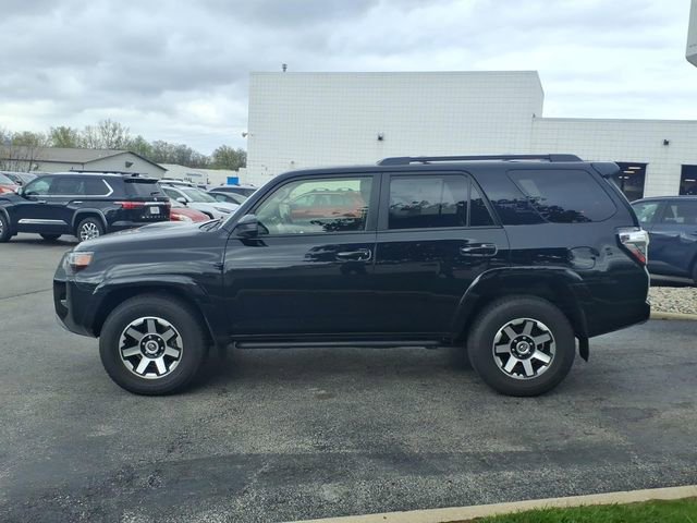 Certified 2023 Toyota 4Runner TRD Off-Road AWD/4WD image 19