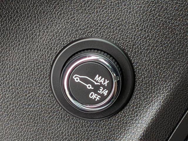 Used 2023 Buick Envision Essence w/ Sport Touring Package image 18