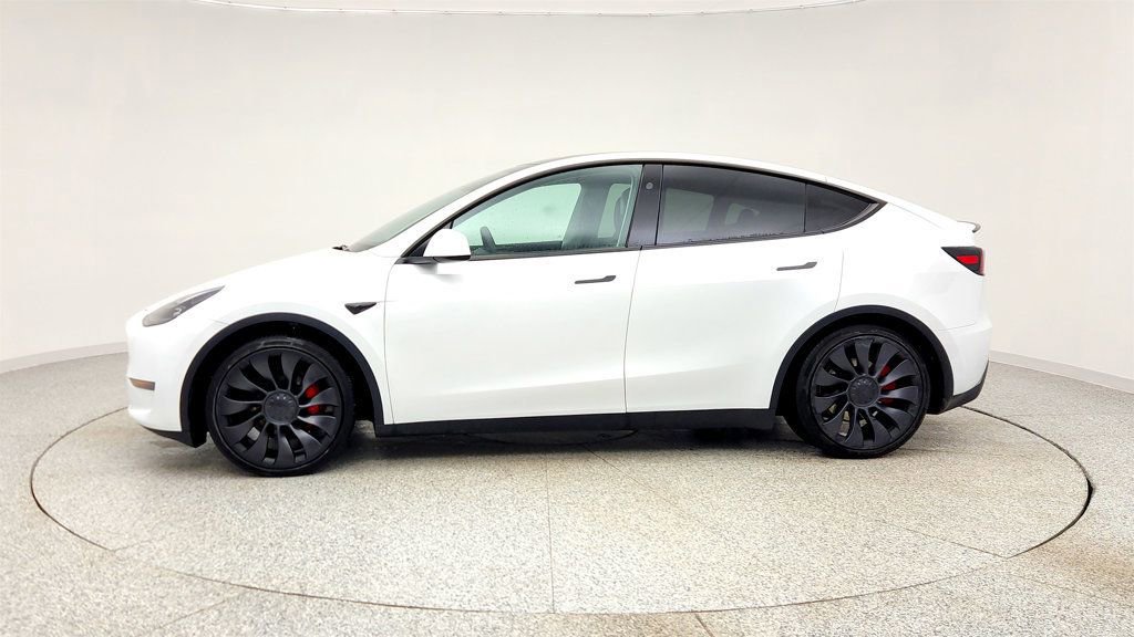 Used 2025 Tesla Model Y Performance image 8