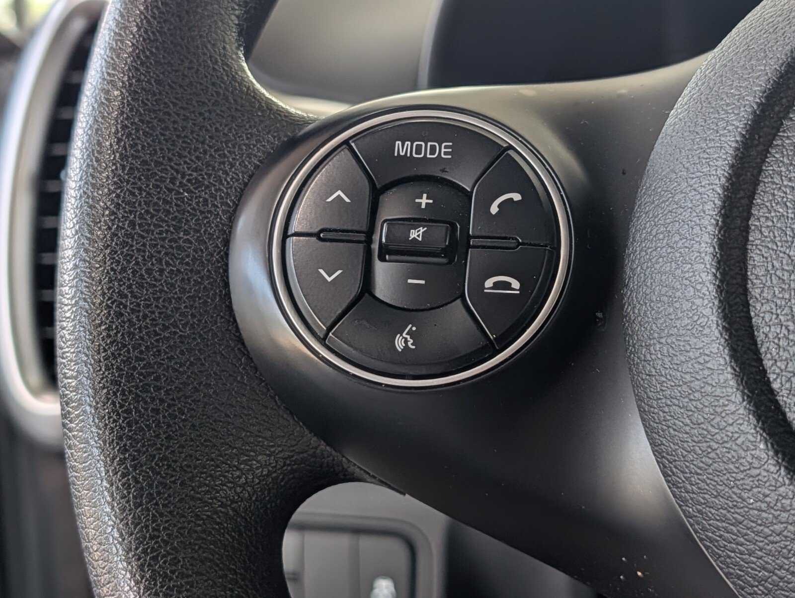 Used 2021 Kia Soul S FWD image 19
