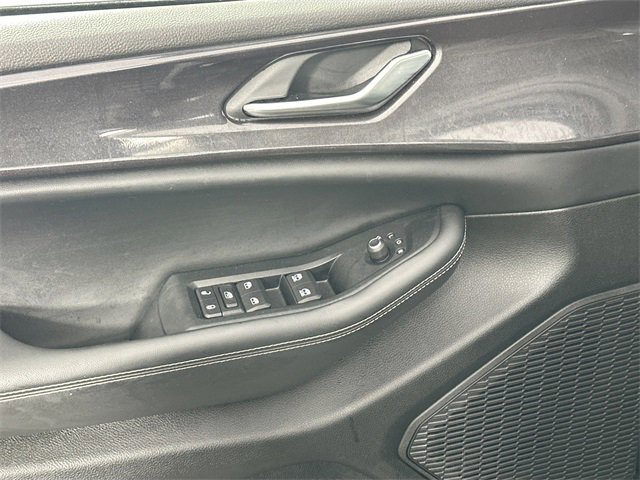 Used 2023 Jeep Grand Cherokee L Laredo image 25