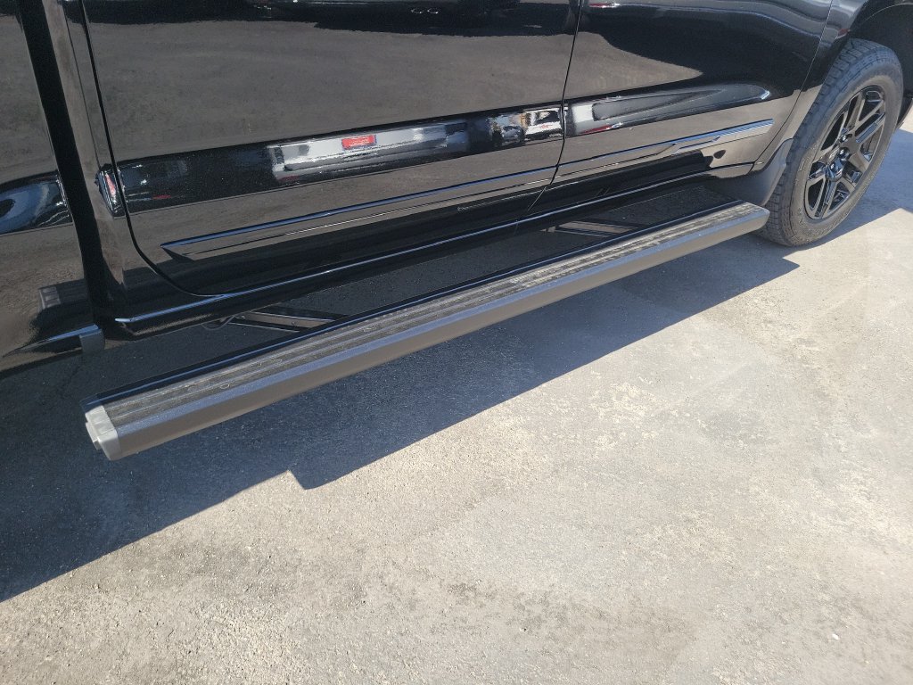 New 2026 Chevrolet Silverado 1500 High Country w/ Midnight Edition AWD/4WD image 20